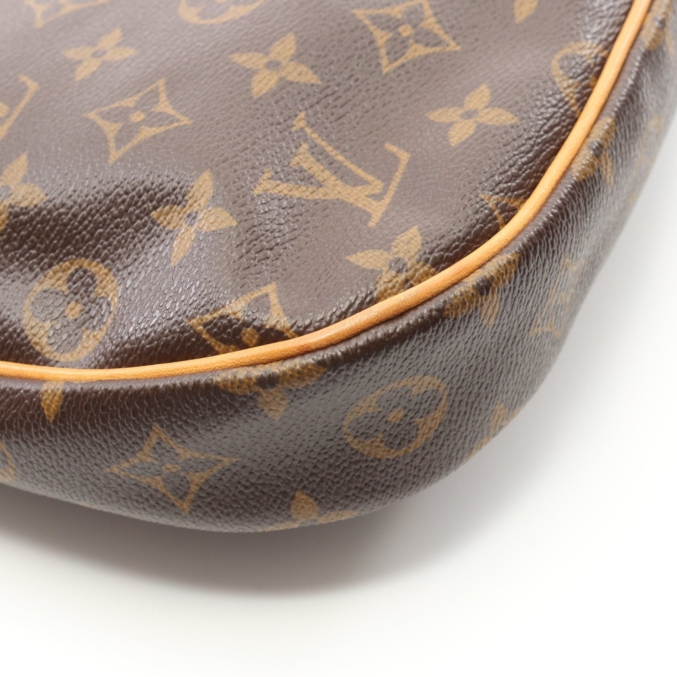 Louis Vuitton Louis Vuitton Odeon Pm Monogram Shoulder Bag Leather Brown Size ONE SIZE - 10 Thumbnail