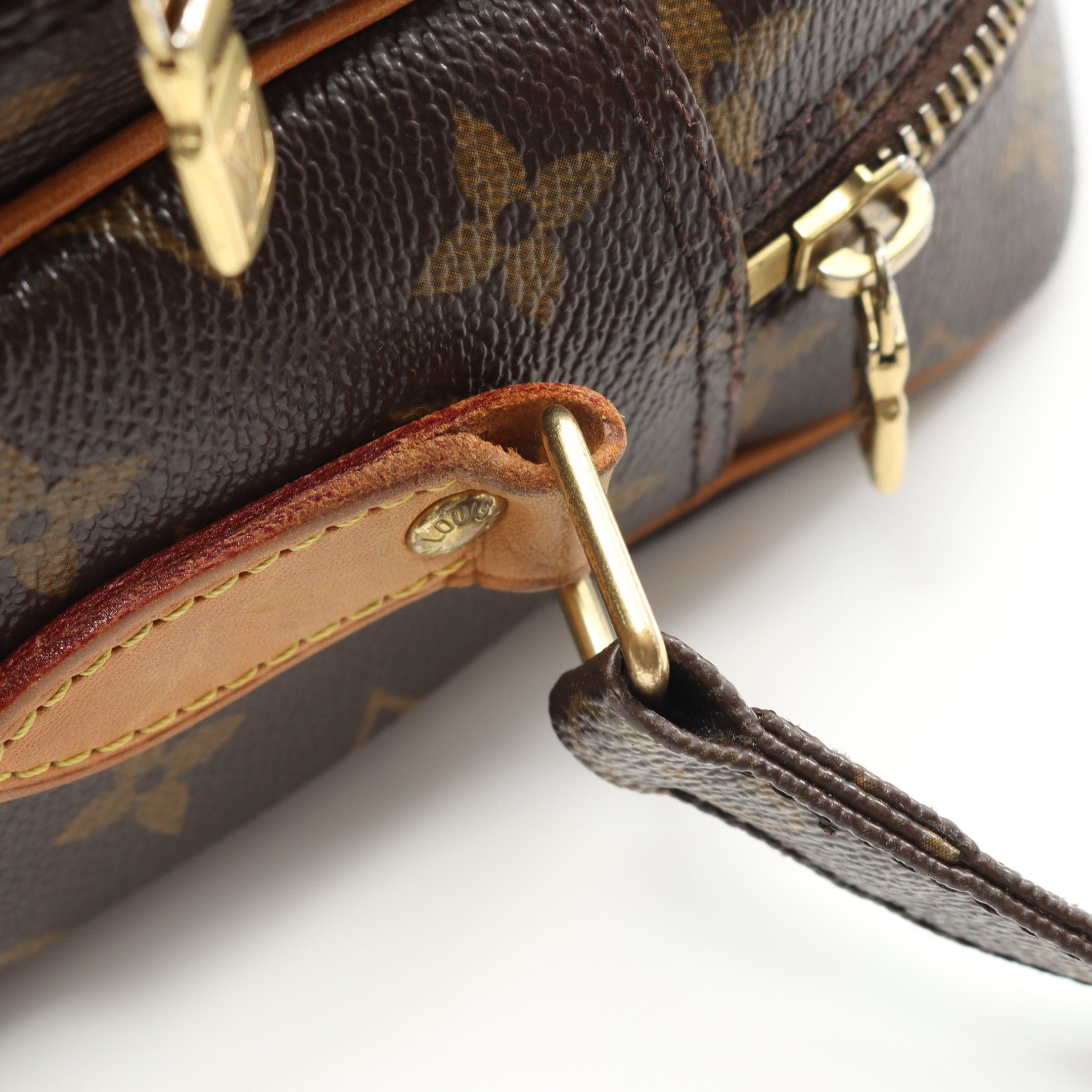 Louis Vuitton Louis Vuitton Nil Monogram Shoulder Bag Leather Brown Size ONE SIZE - 7 Thumbnail