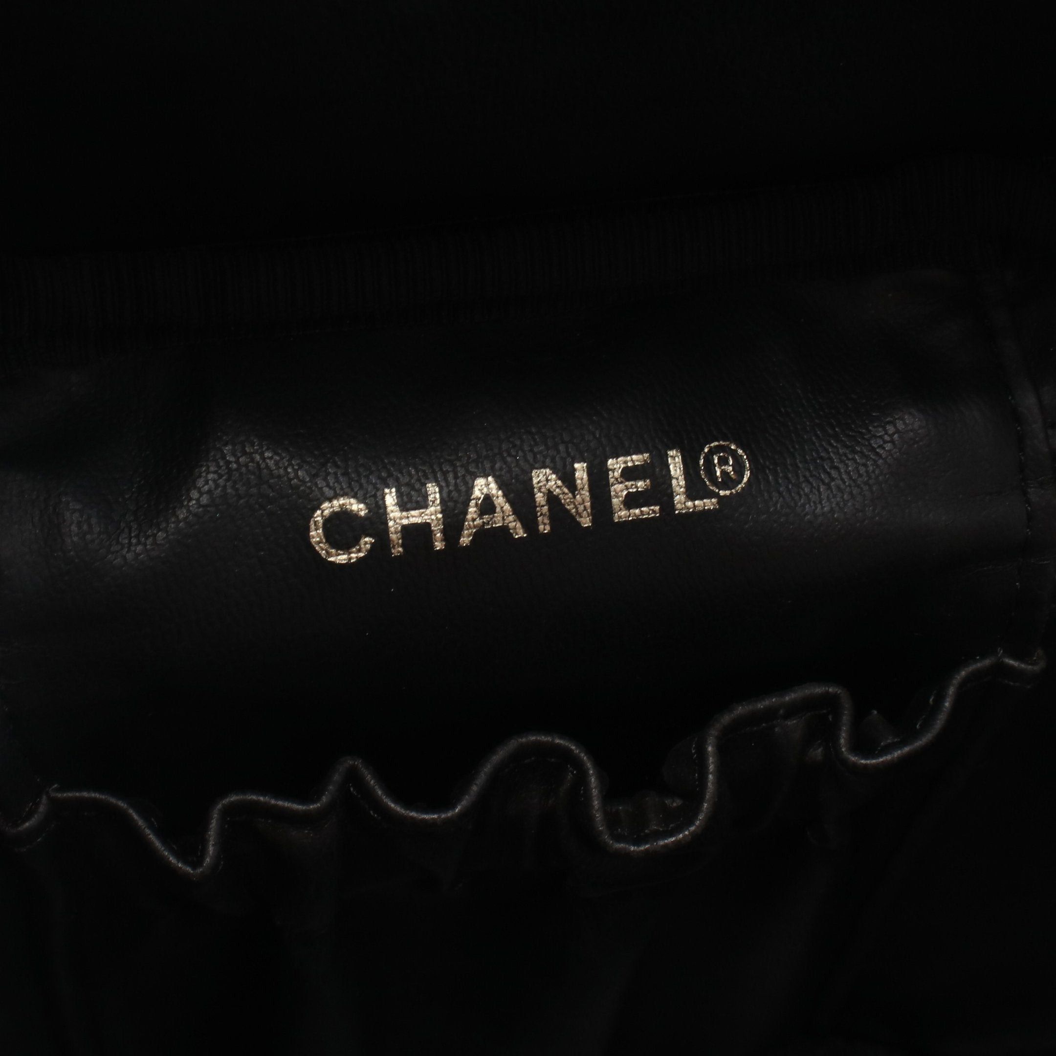 Chanel Chanel Coco Mark Handbag Vanity Bag Caviar Skin Black Gold Hardware Size ONE SIZE - 4 Thumbnail