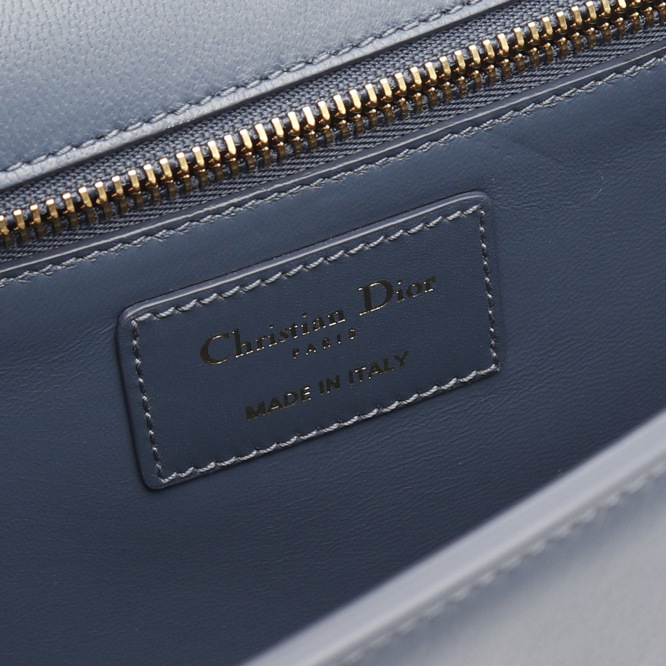 Dior Dior 30 Montaigne Shoulder Bag Leather Blue Gray Size ONE SIZE - 4 Thumbnail