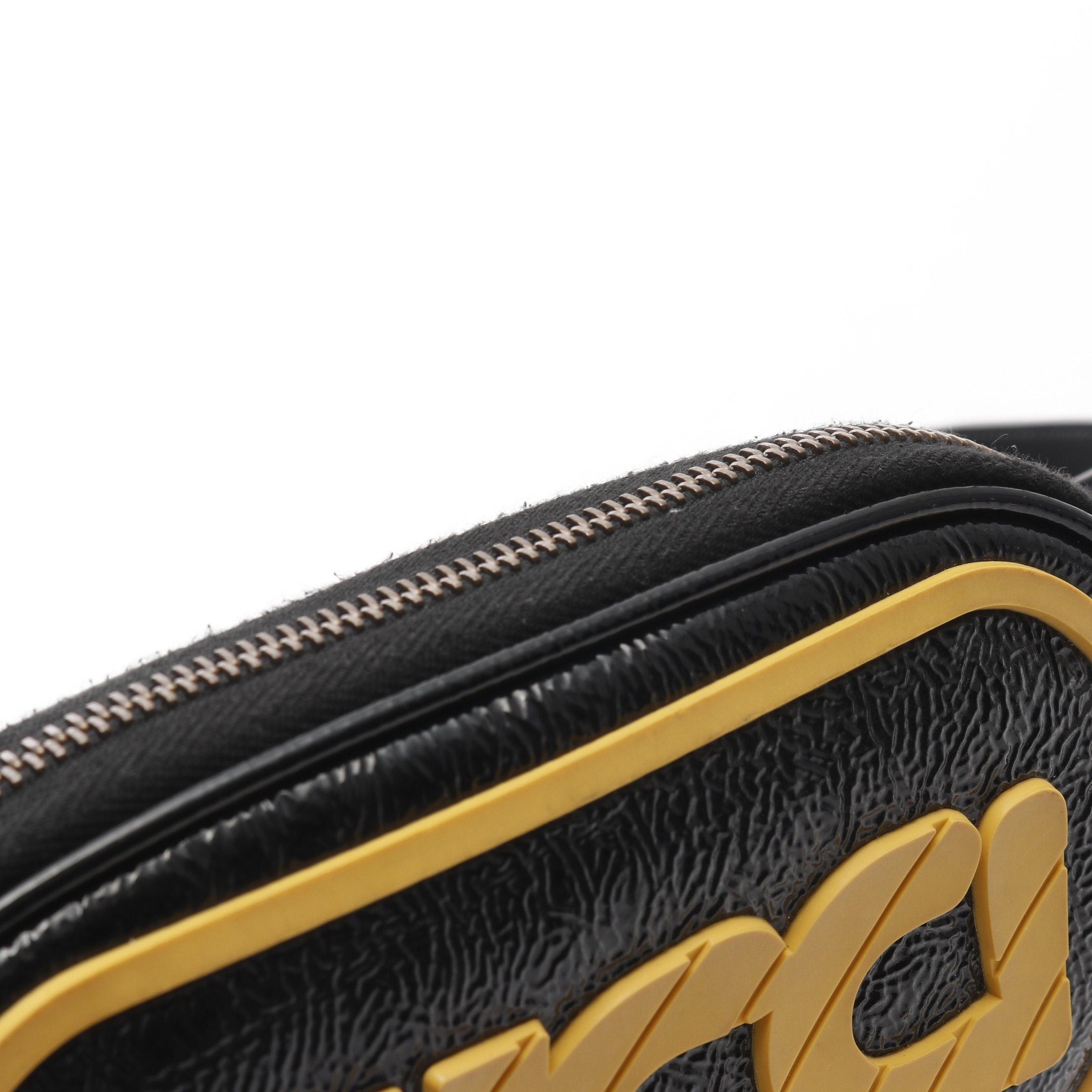 Gucci Gucci Game Patch Logo Belt Bag Body Waist Patent Leather Black Size ONE SIZE - 6 Thumbnail