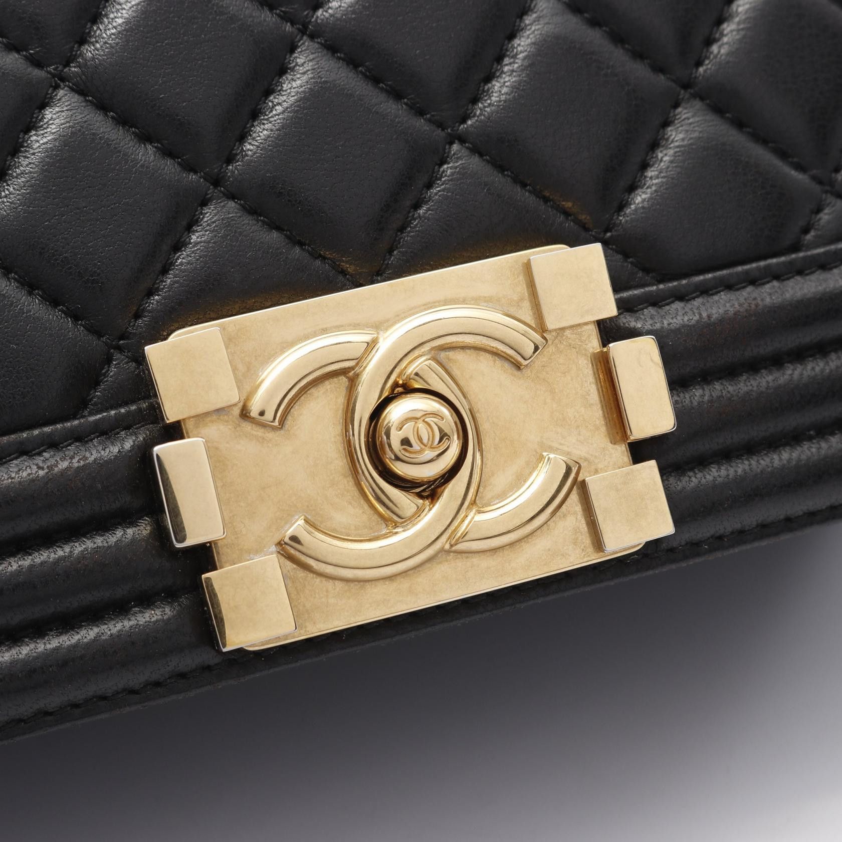 Chanel Chanel Boy Chanel Chain Shoulder Bag Lambskin Black Gold Hardware Size ONE SIZE - 11 Thumbnail