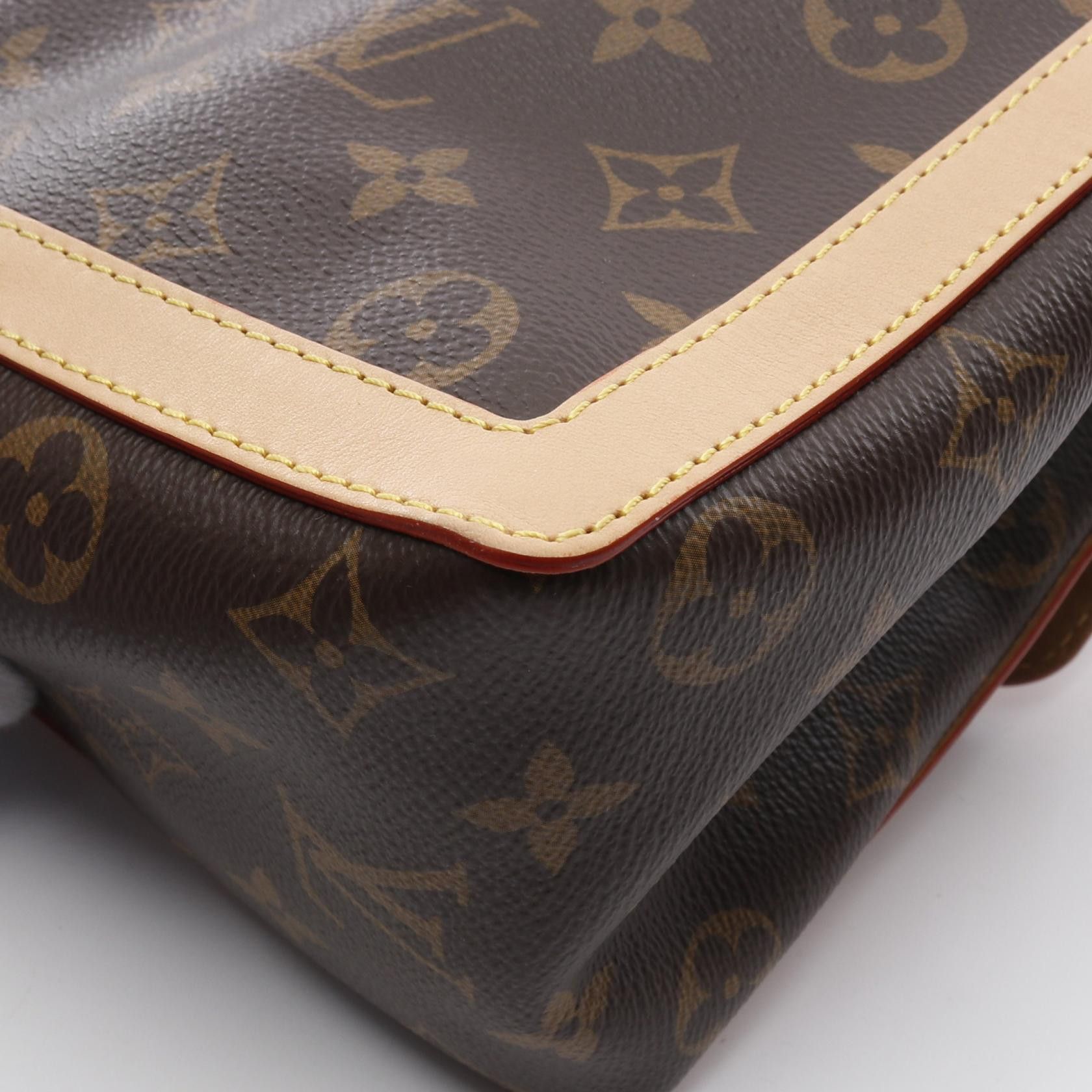 Louis Vuitton Louis Vuitton Dauphine Soft Gm Monogram Chain Shoulder Bag Leather Brown Size ONE SIZE - 6 Thumbnail