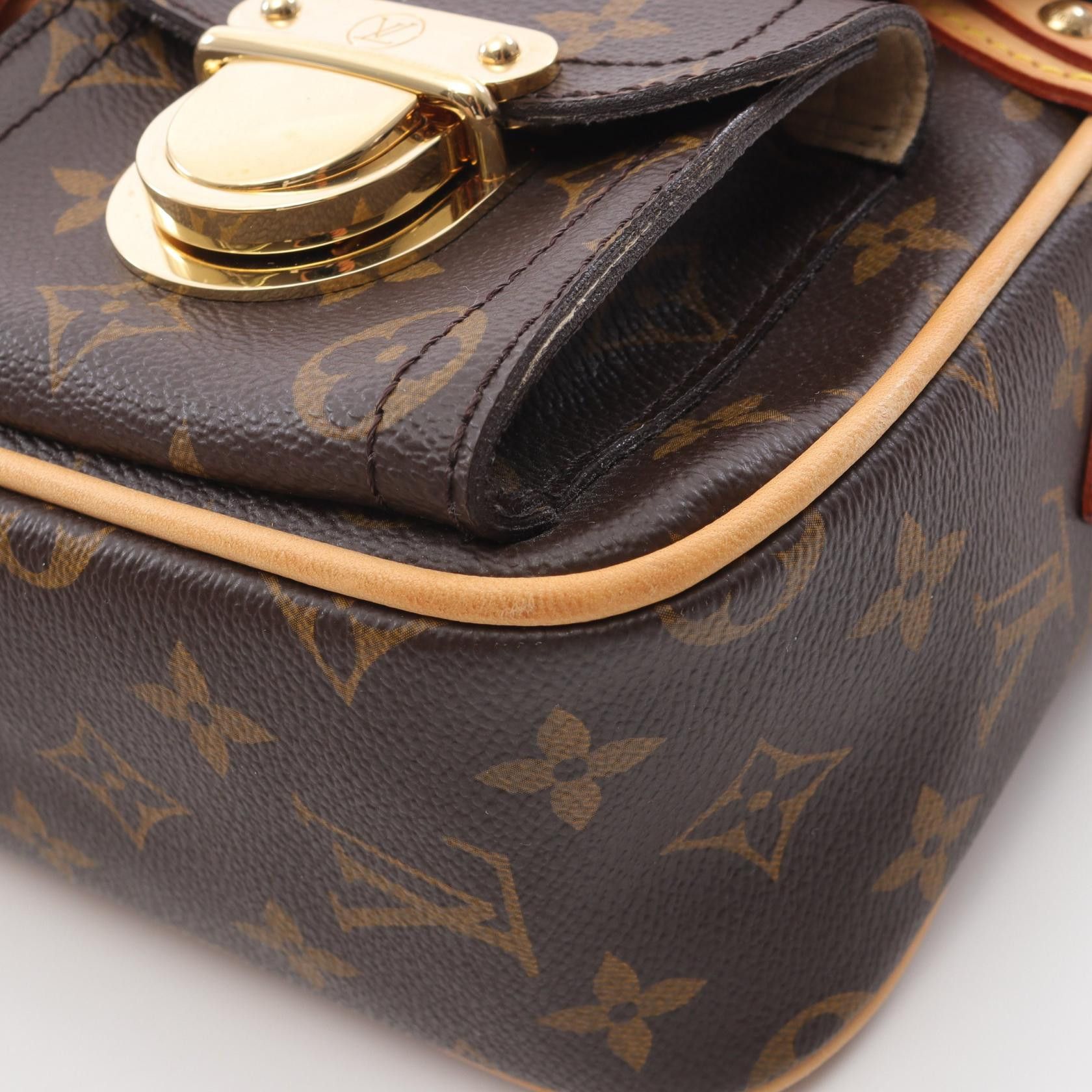 Louis Vuitton Louis Vuitton Hudson Pm Monogram Shoulder Bag Leather Brown Size ONE SIZE - 7 Thumbnail