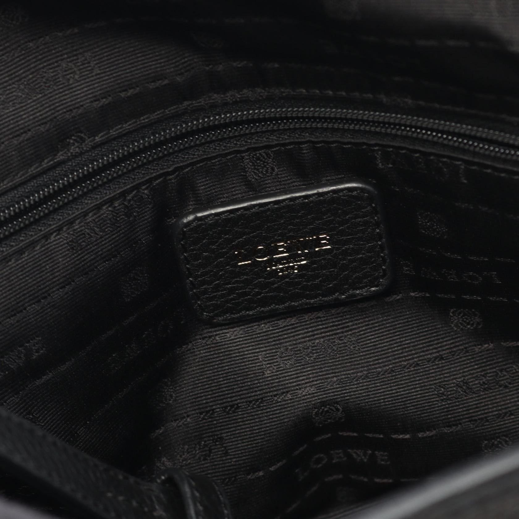Loewe Loewe Alamo 28 Handbag Leather Black Size ONE SIZE - 4 Thumbnail