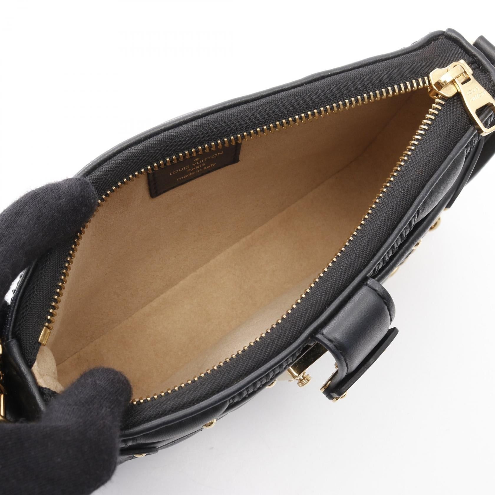 Louis Vuitton Louis Vuitton Troca Pm Noir Chain Handbag Leather Black Size ONE SIZE - 3 Thumbnail