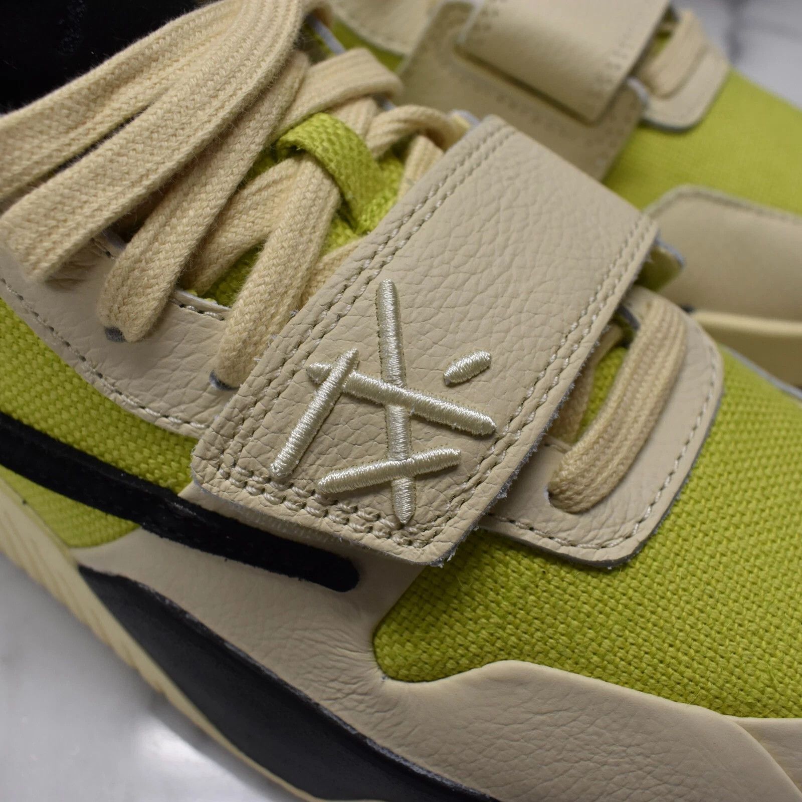 Jordan Brand × Nike × Travis Scott Nike Travis Scott Jordan Jumpman Jack TR Cactus Muslin Size US 10 / EU 43 - 12 Thumbnail