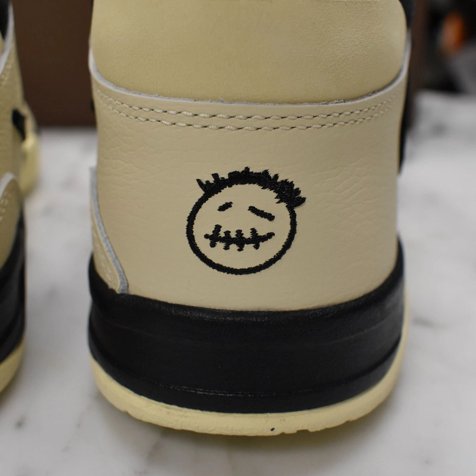 Jordan Brand × Nike × Travis Scott Nike Travis Scott Jordan Jumpman Jack TR Cactus Muslin Size US 10 / EU 43 - 14 Thumbnail