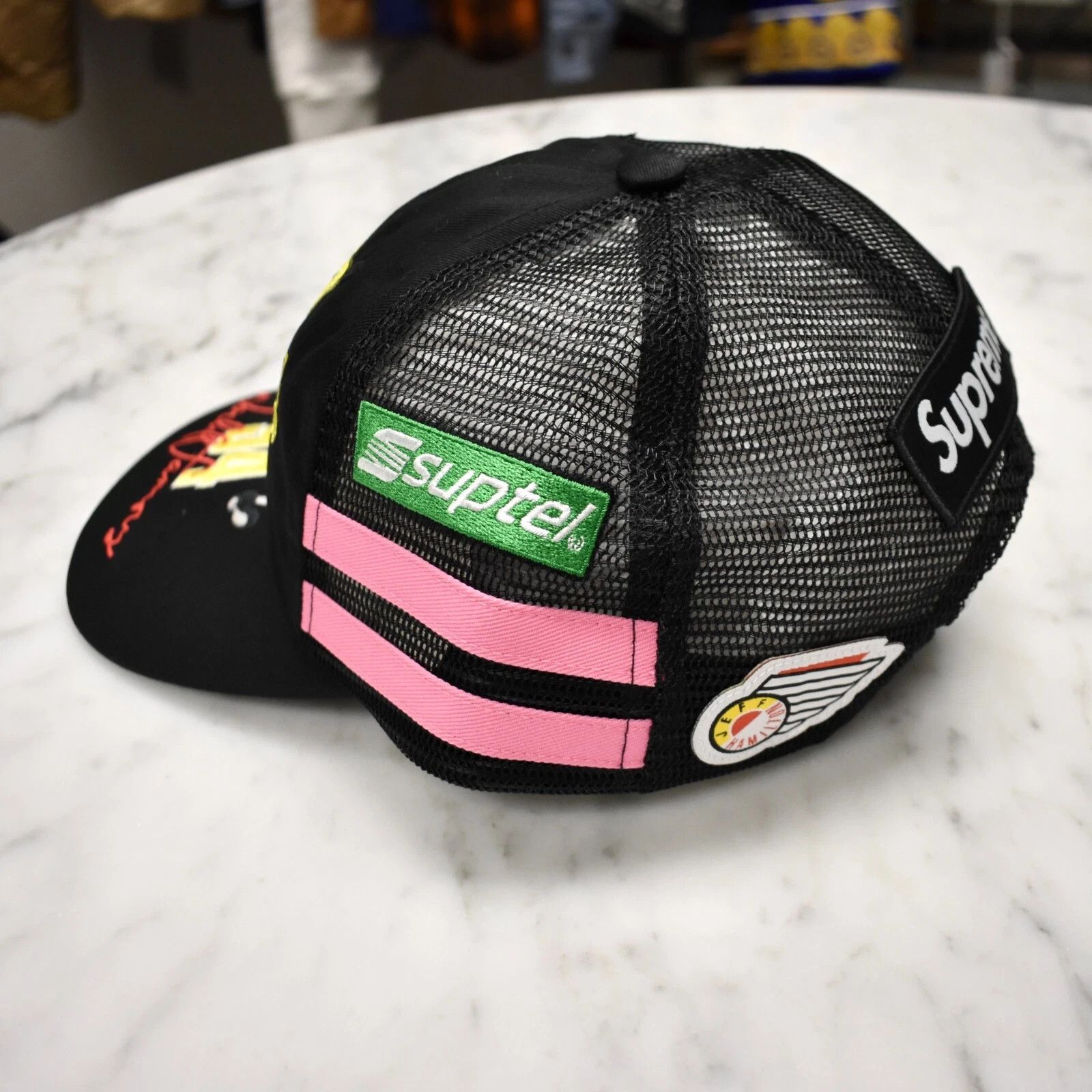 Jeff Hamilton × Supreme Supreme Jeff Hamilton Spongebob Racing Trucker Hat Black Size ONE SIZE - 4 Thumbnail