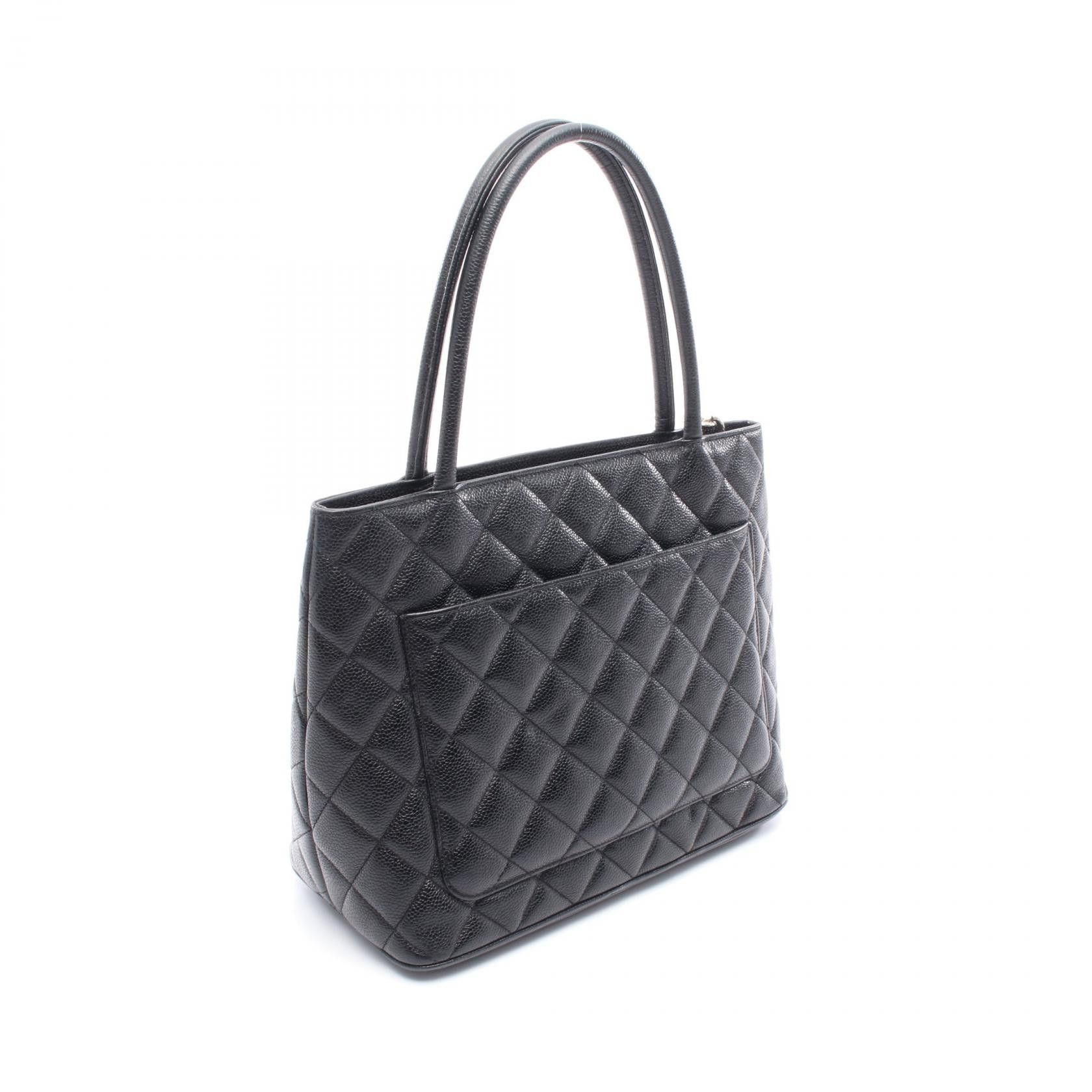 Chanel Chanel Chanel Reissue Tote Calf Tote Bag Leather Tote Bag A01804 Size ONE SIZE - 2 Thumbnail