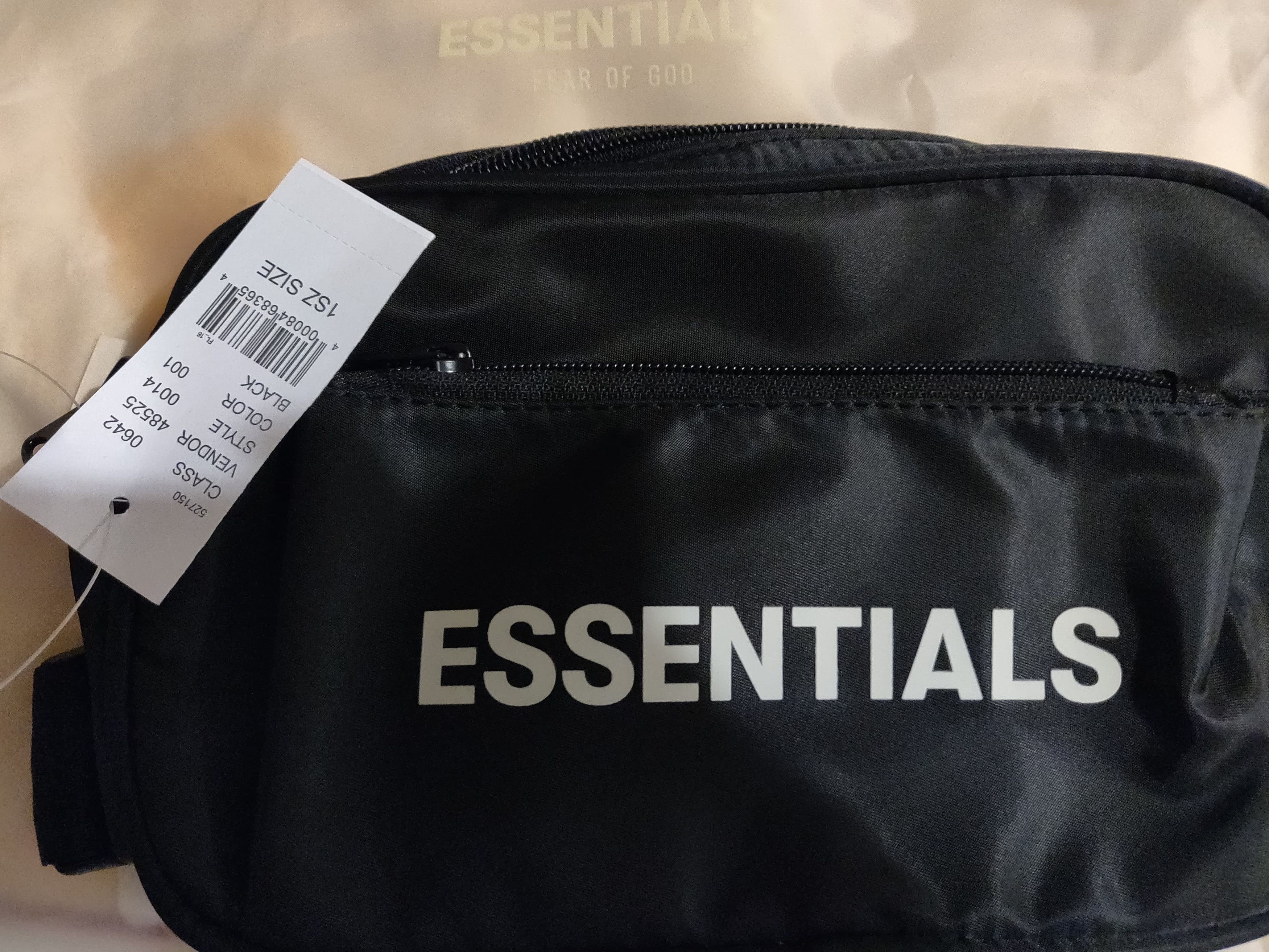 Fear of god fanny pack hotsell