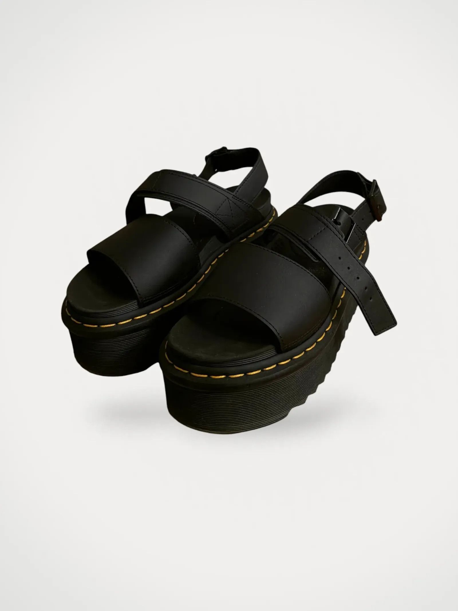 Dr. Martens Dr. Martens VOSS QUAD Sandals Size US 7 / IT 37 - 2 Thumbnail
