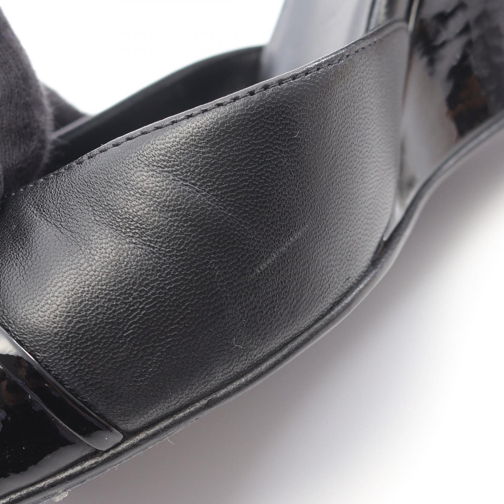 靴 CHANEL Backside Coco Mark Patent Pumps Chanel Coco Mark Patent Leather Pumps Ladies' Red US 6 From