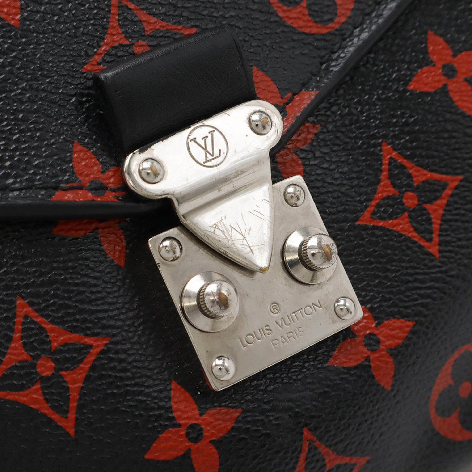 Louis Vuitton Louis Vuitton Pochette Metis clutch Size ONE SIZE - 5 Thumbnail