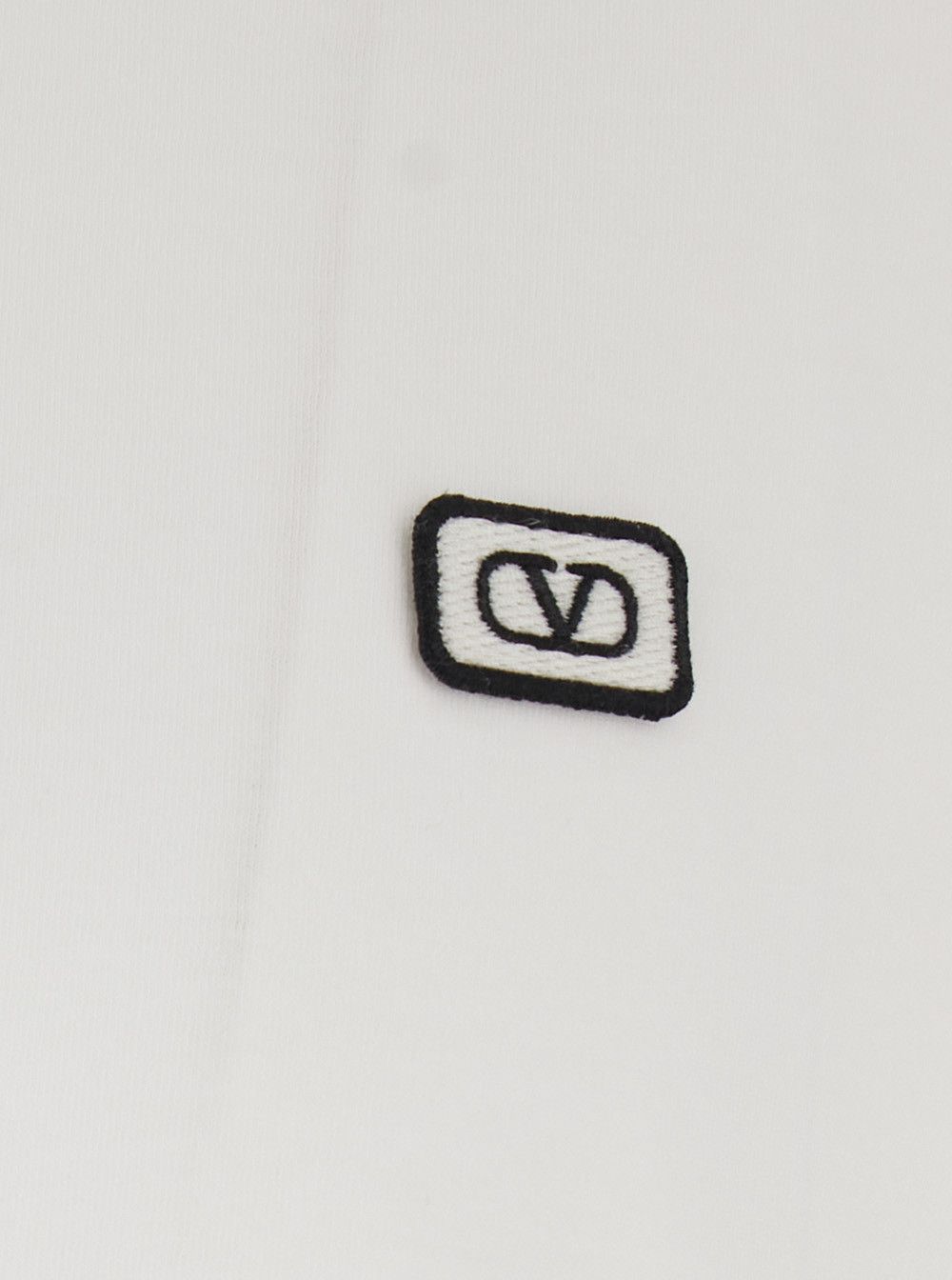 Valentino White Crewneck T-Shirt with VLogo on the Front in Cotton Man Size US M / EU 48-50 / 2 - 3 Thumbnail