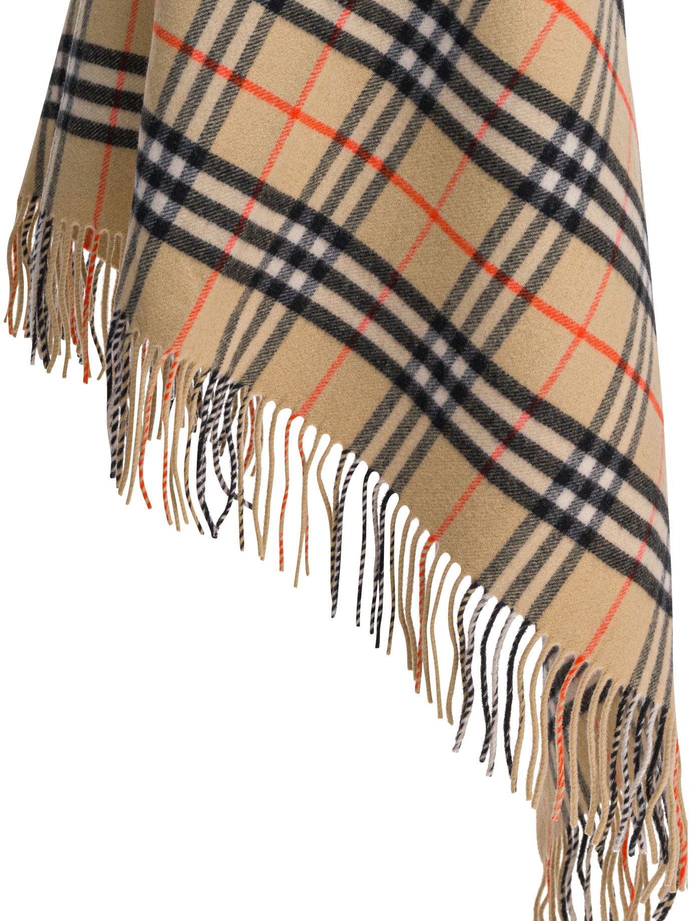 Burberry A:St Med Ch Bandana Cape:164786:A2021 Size ONE SIZE - 4 Thumbnail