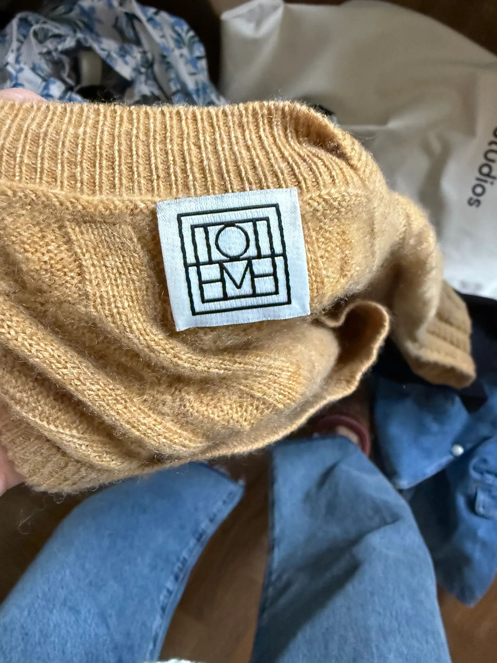 Toteme Toteme Sweater Size S / US 4 / IT 40 - 3 Thumbnail