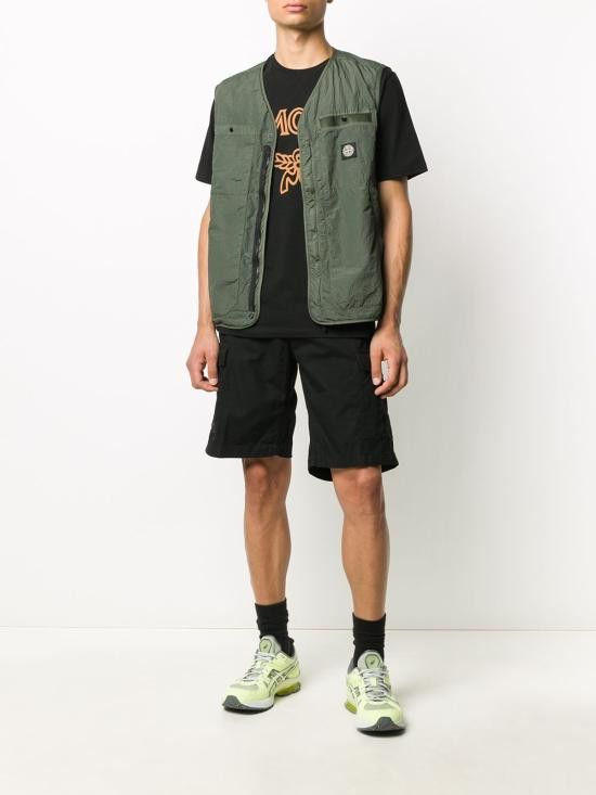 Carhartt Wip CARHARTT WIP Men Shorts I028245 8902 Black Size US 29 - 5 Thumbnail