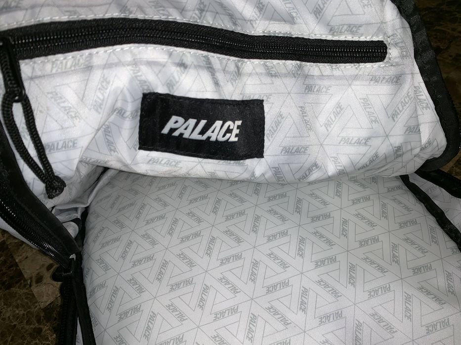 Palace PALACE SKATEBOARD RUCKSACK BAG BACKPACK WHITE / BLACK Grailed