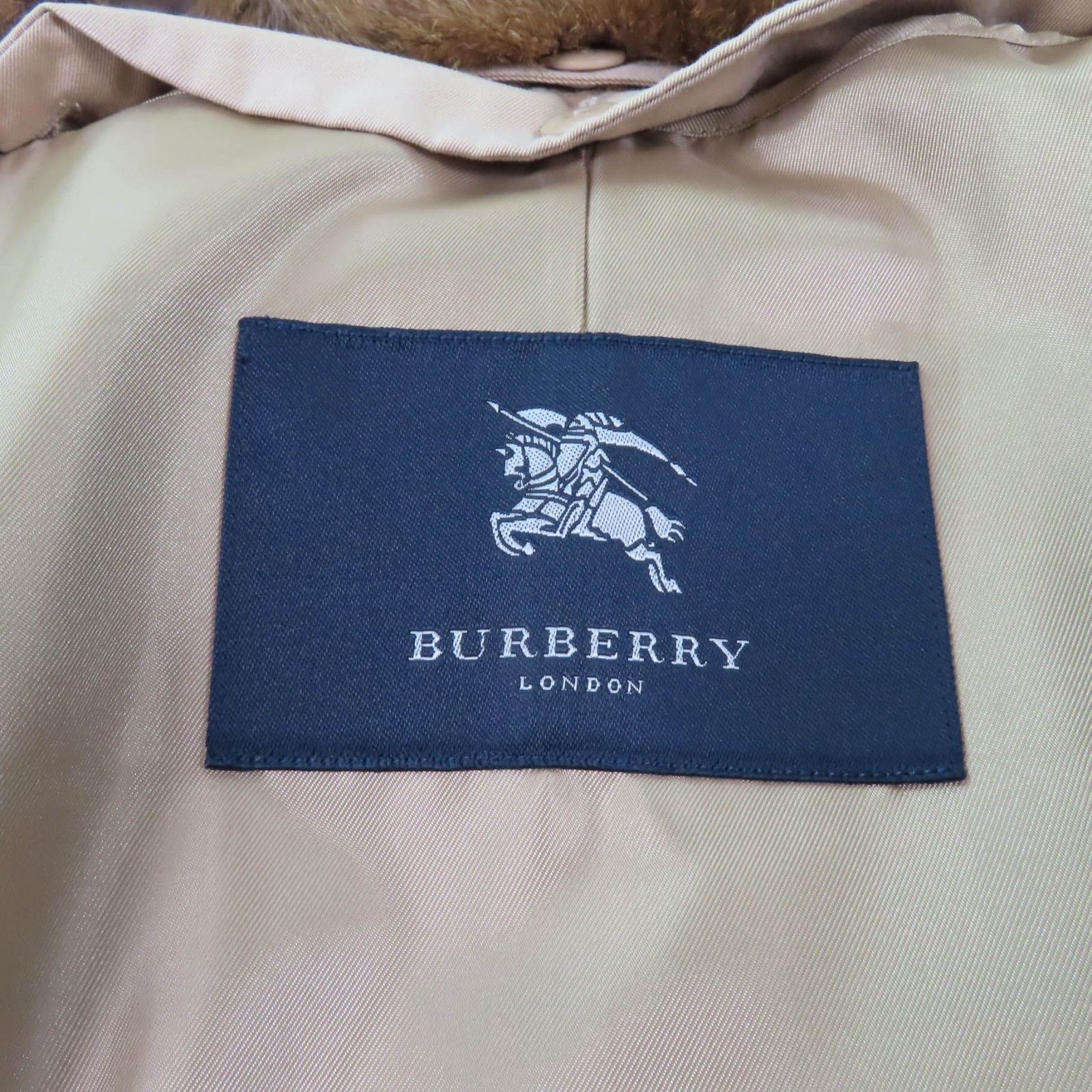 Burberry Burberry Burberry London Rex fur trench coat Natural Material Outerwear FD249-633-42 DUTY FREE for USA Size ONE SIZE - 8 Thumbnail