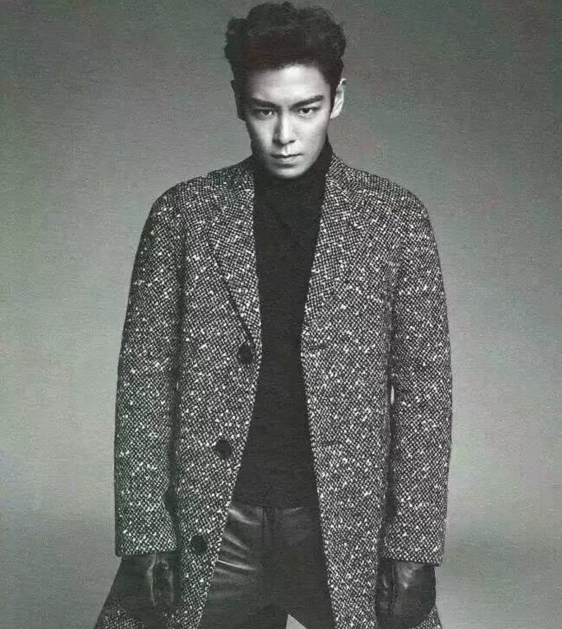 Saint Laurent Paris Saint Laurent Black and White Coat Size US S / EU 44-46 / 1 - 8 Thumbnail
