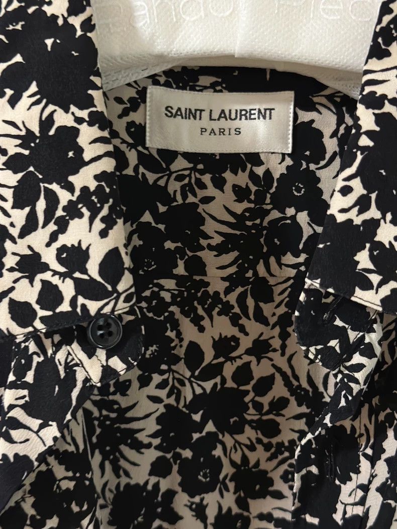 Yves Saint Laurent Yves Saint Laurent Floral Print Short Sleeve Shirt Size US M / EU 48-50 / 2 - 3 Thumbnail