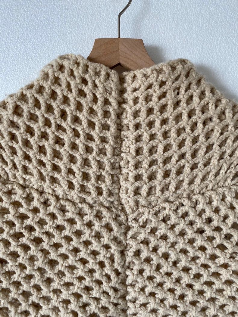 Junya Watanabe Junya Watanabe Cream Wool Knitted Cape Size US L / EU 52-54 / 3 - 5 Thumbnail