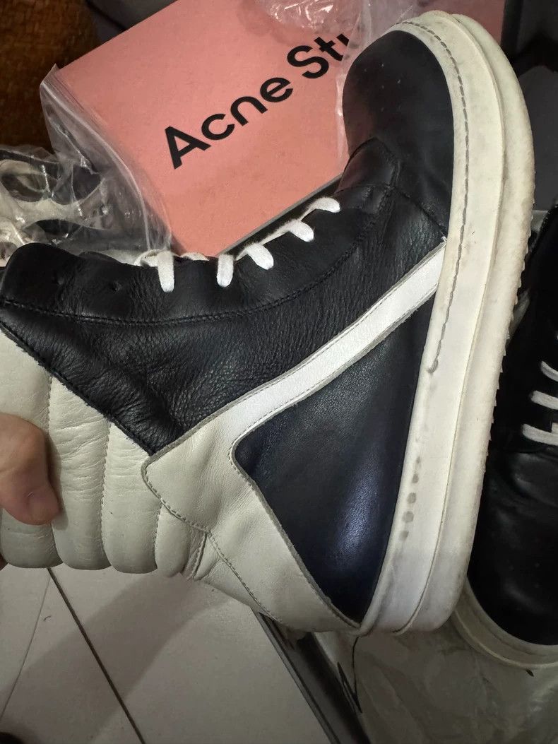 Rick Owens Rick Owens Black High-Top Sneakers Size US 7.5 / EU 40-41 - 2 Thumbnail