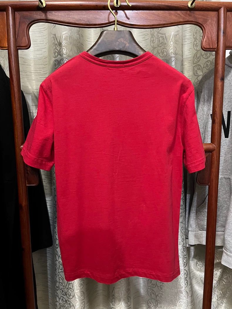 Moncler Moncler Christmas Edition Short Sleeve T-Shirt Size US S / EU 44-46 / 1 - 6 Thumbnail