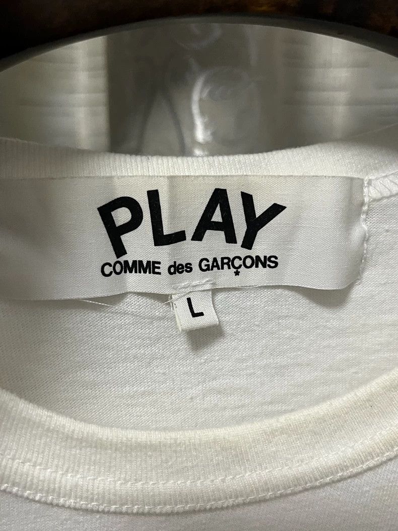 Comme des Garcons PLAY CDG Play Short Sleeve T-Shirt for Men Size US L / EU 52-54 / 3 - 5 Thumbnail