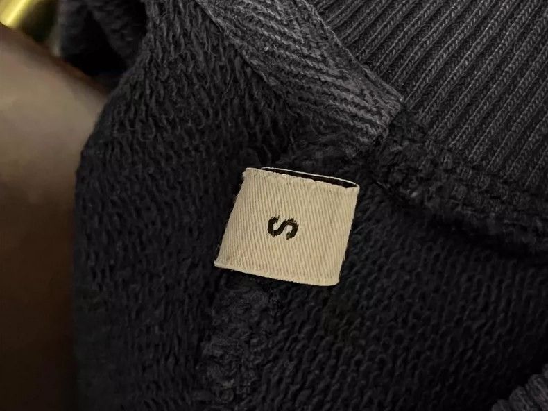 AMI Ami Paris Dark Blue Sweatshirt with Heart Logo Size US S / EU 44-46 / 1 - 5 Thumbnail