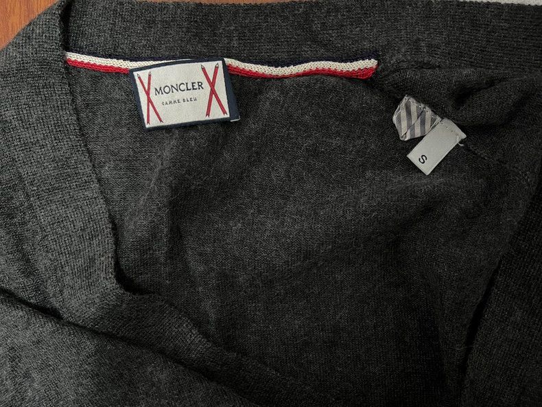 Moncler Genius Moncler Gamme Bleu Cashmere Cardigan in Gray Size US S / EU 44-46 / 1 - 6 Thumbnail