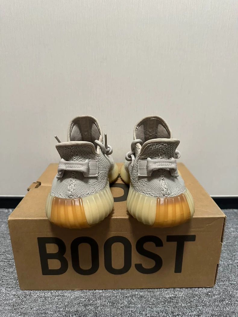 Adidas Yeezy 350 Sesame Colorway Size 41.5 Size US 9.5 / EU 42-43 - 3 Thumbnail