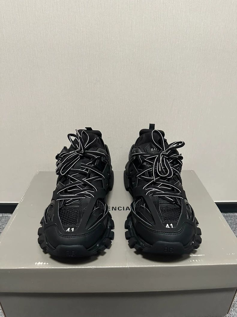 Balenciaga Balenciaga Black Track Sneakers Size 41 Size US 8.5 / EU 41-42 - 2 Thumbnail