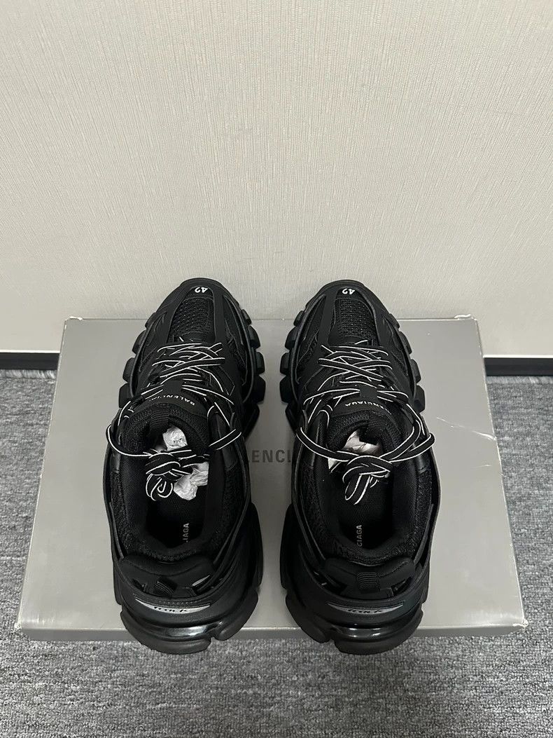 Balenciaga Balenciaga Track Shoes with Complete Accessories Set Size US 9 / EU 42 - 4 Thumbnail