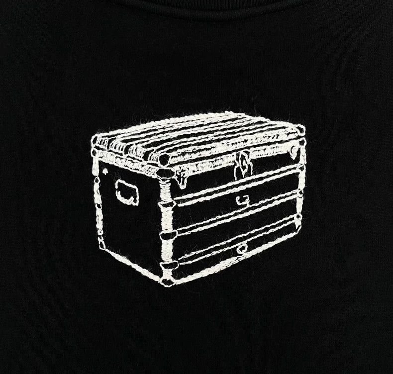Louis Vuitton Louis Vuitton Black Embroidered Logo Sweatshirt Size US S / EU 44-46 / 1 - 5 Thumbnail