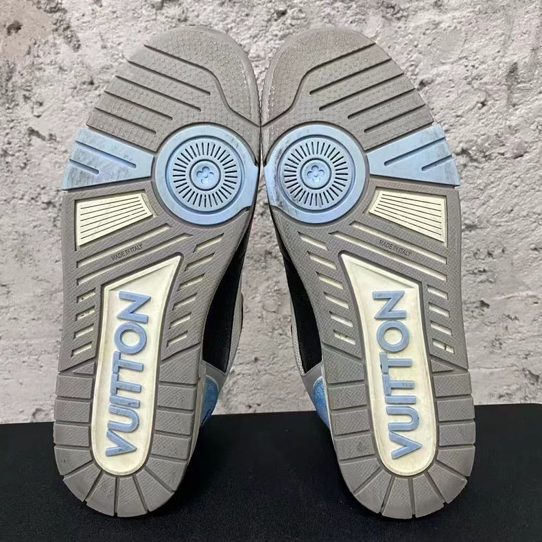 Louis Vuitton Louis Vuitton Black and Blue Trainer Sneakers Size US 8 / EU 41 - 7 Thumbnail