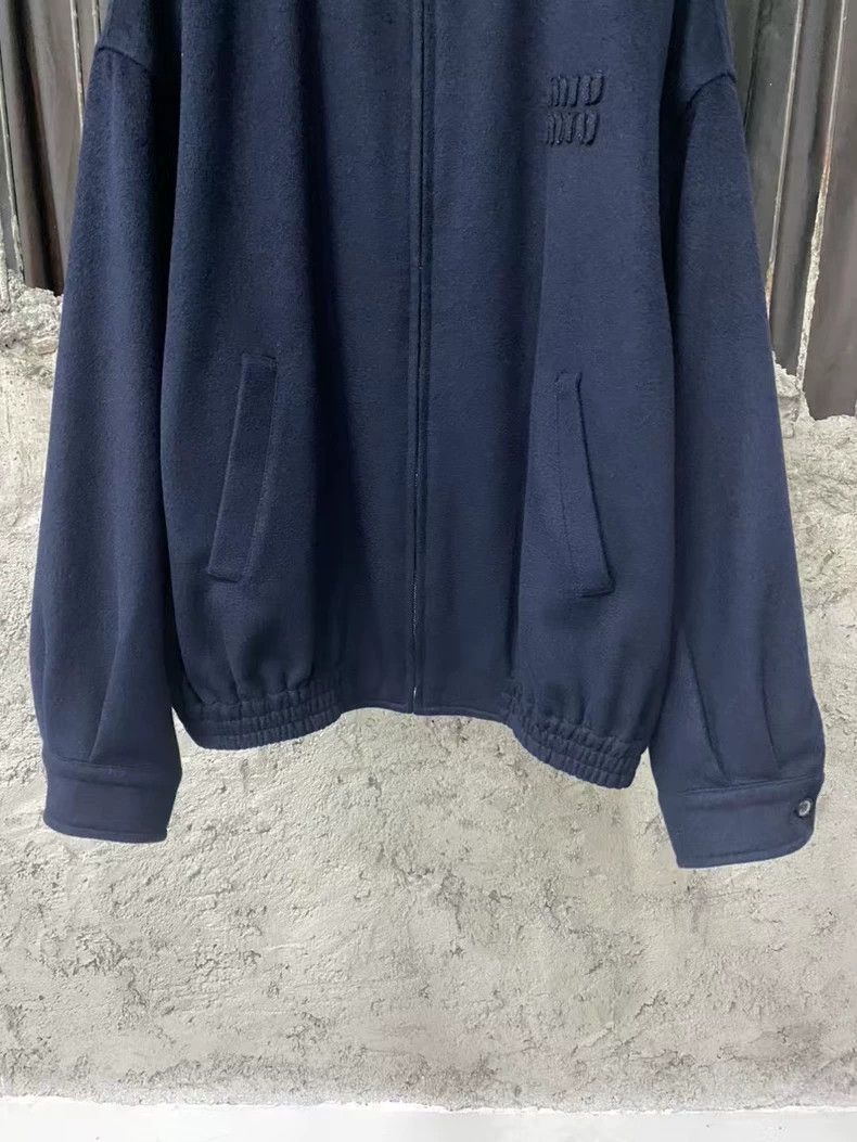 Prada Miu Miu Navy Blue Logo Cashmere Jacket Size US M / EU 48-50 / 2 - 4 Thumbnail