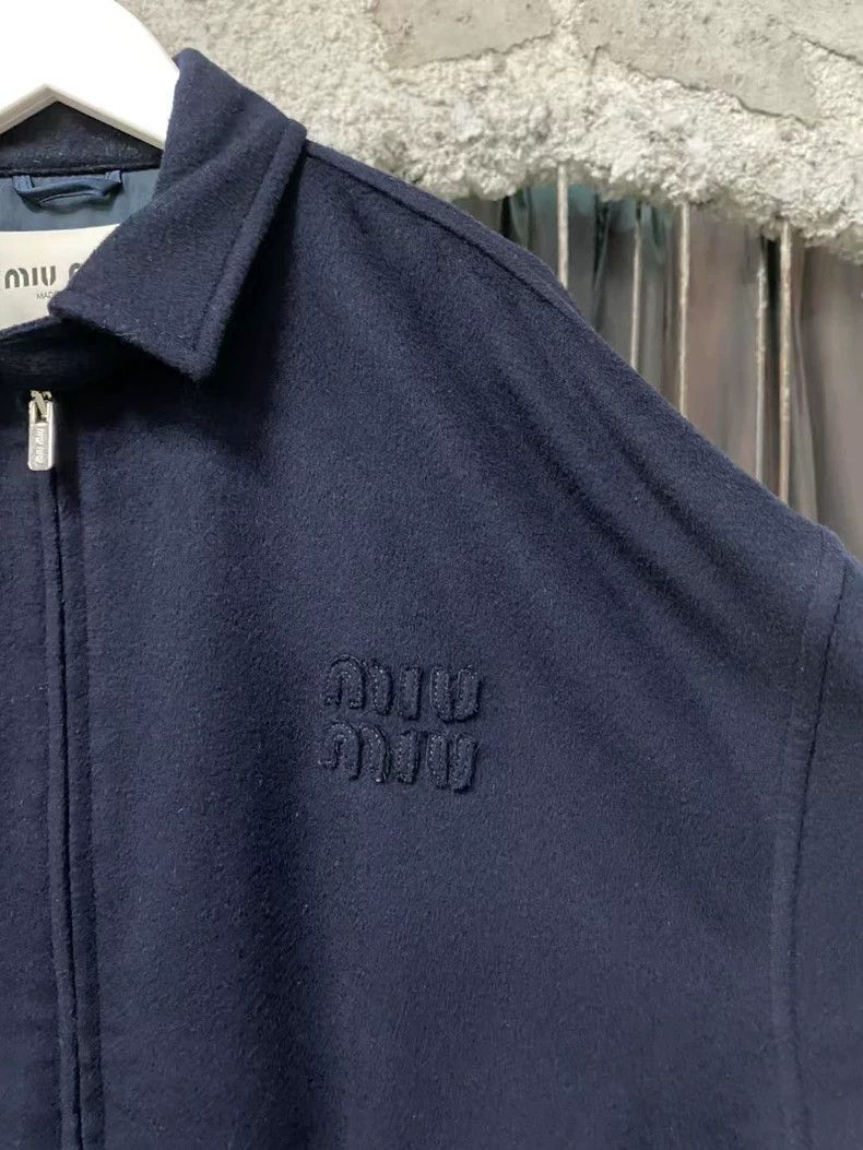 Prada Miu Miu Navy Blue Logo Cashmere Jacket Size US M / EU 48-50 / 2 - 5 Thumbnail