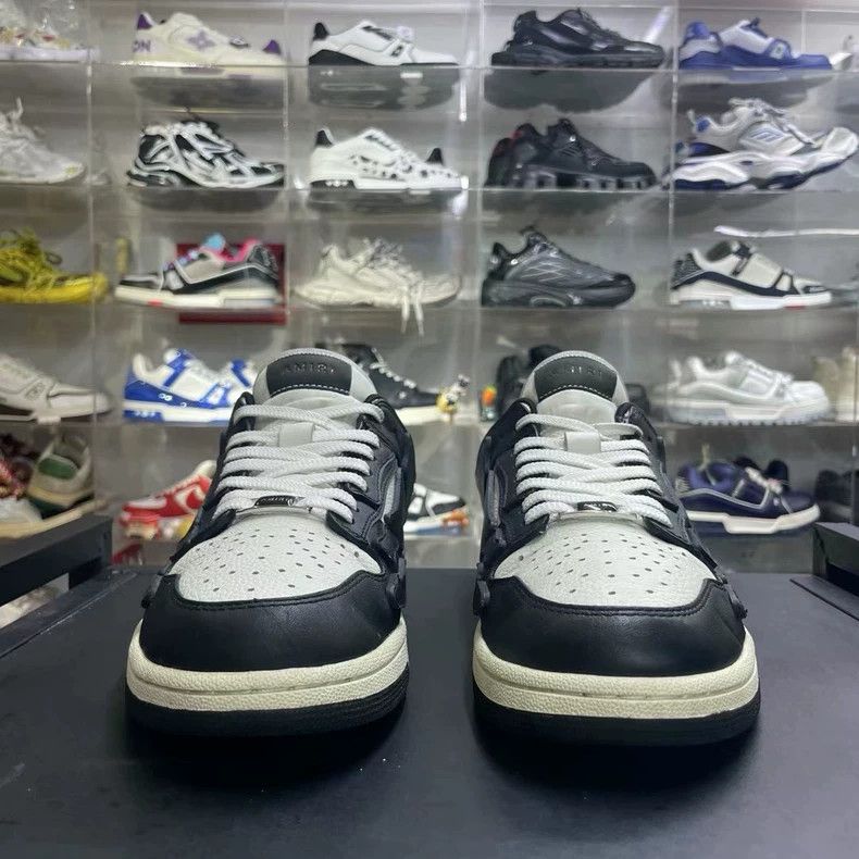 Amiri AMIRI Leather Low-Top Sneakers Black and White Size US 10.5 / EU 43-44 - 2 Thumbnail