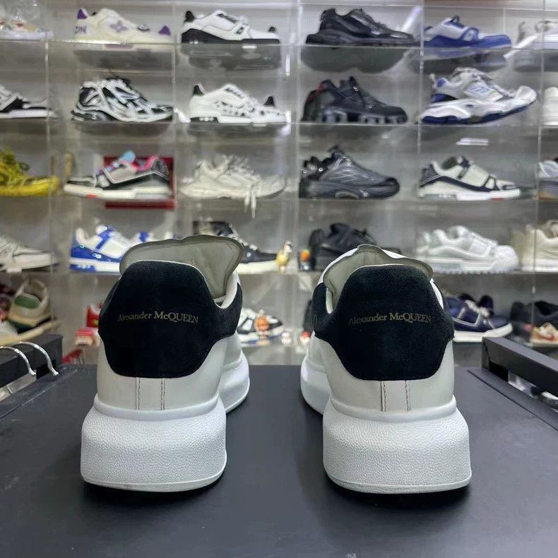 Alexander McQueen Alexander McQueen Leather Casual Sneakers for Men Size US 8 / EU 41 - 5 Thumbnail