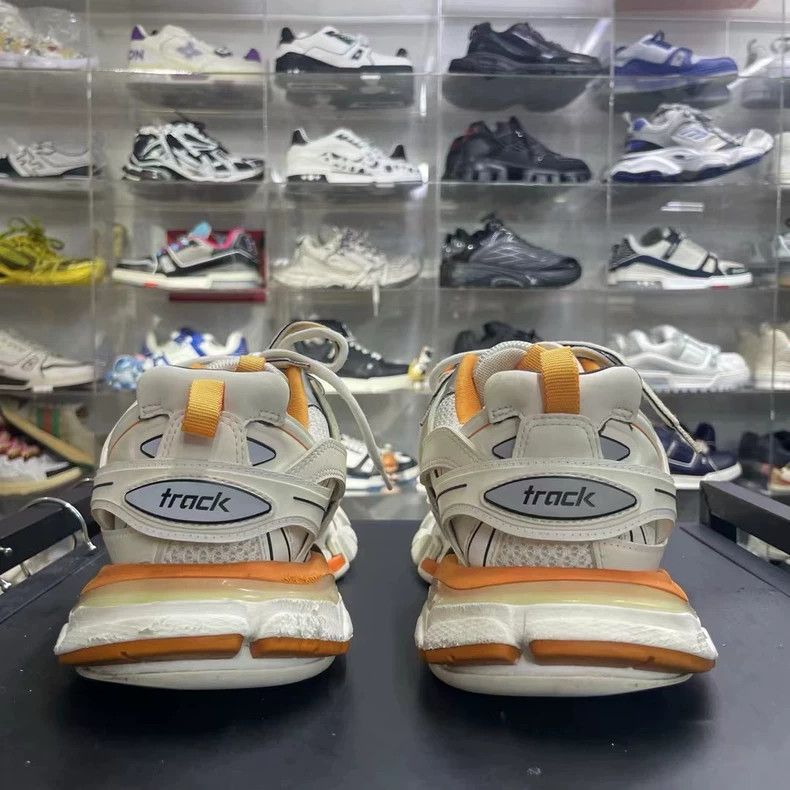 Balenciaga Balenciaga Track Sneakers White and Orange Size 41 Size US 8 / EU 41 - 3 Thumbnail