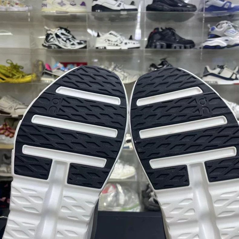 Loewe Loewe x On Cloudtilt Men's Low-top Sneakers Size US 12 / EU 45 - 7 Thumbnail