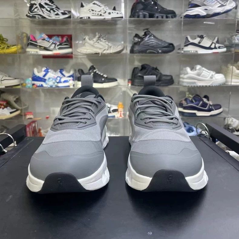 Loewe Loewe x On Cloudtilt Men's Low-top Sneakers Size US 12 / EU 45 - 2 Thumbnail