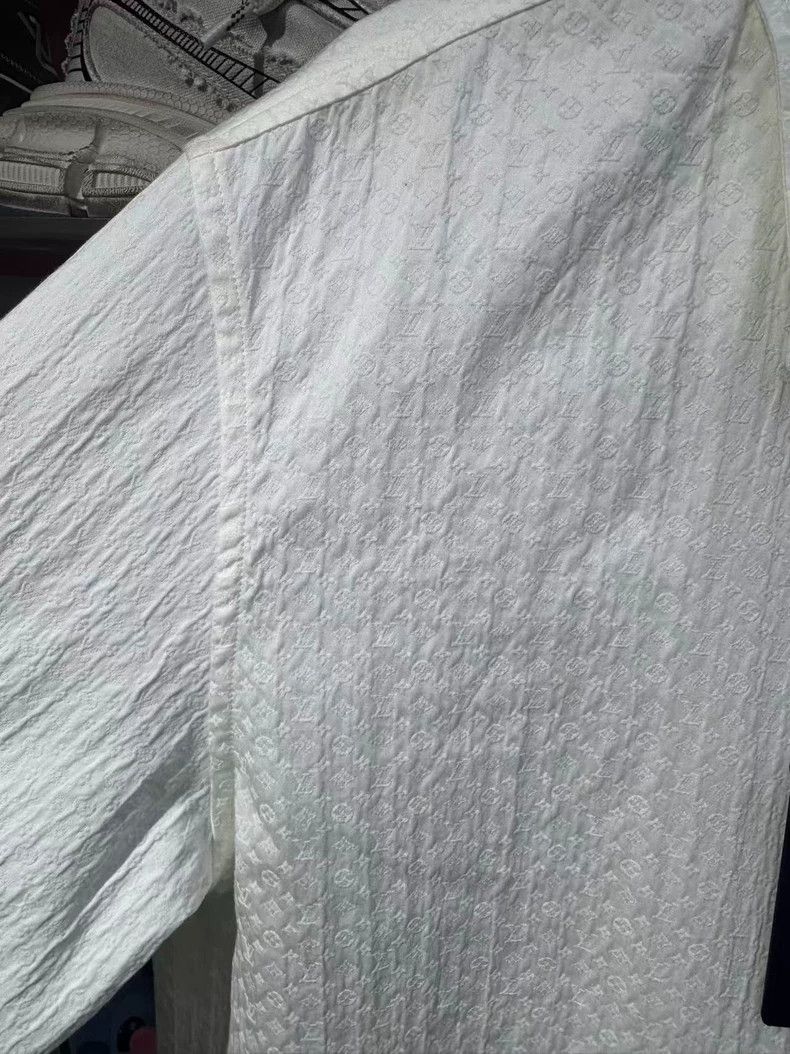 Louis Vuitton Louis Vuitton White Long Sleeve Shirt Size US M / EU 48-50 / 2 - 3 Thumbnail