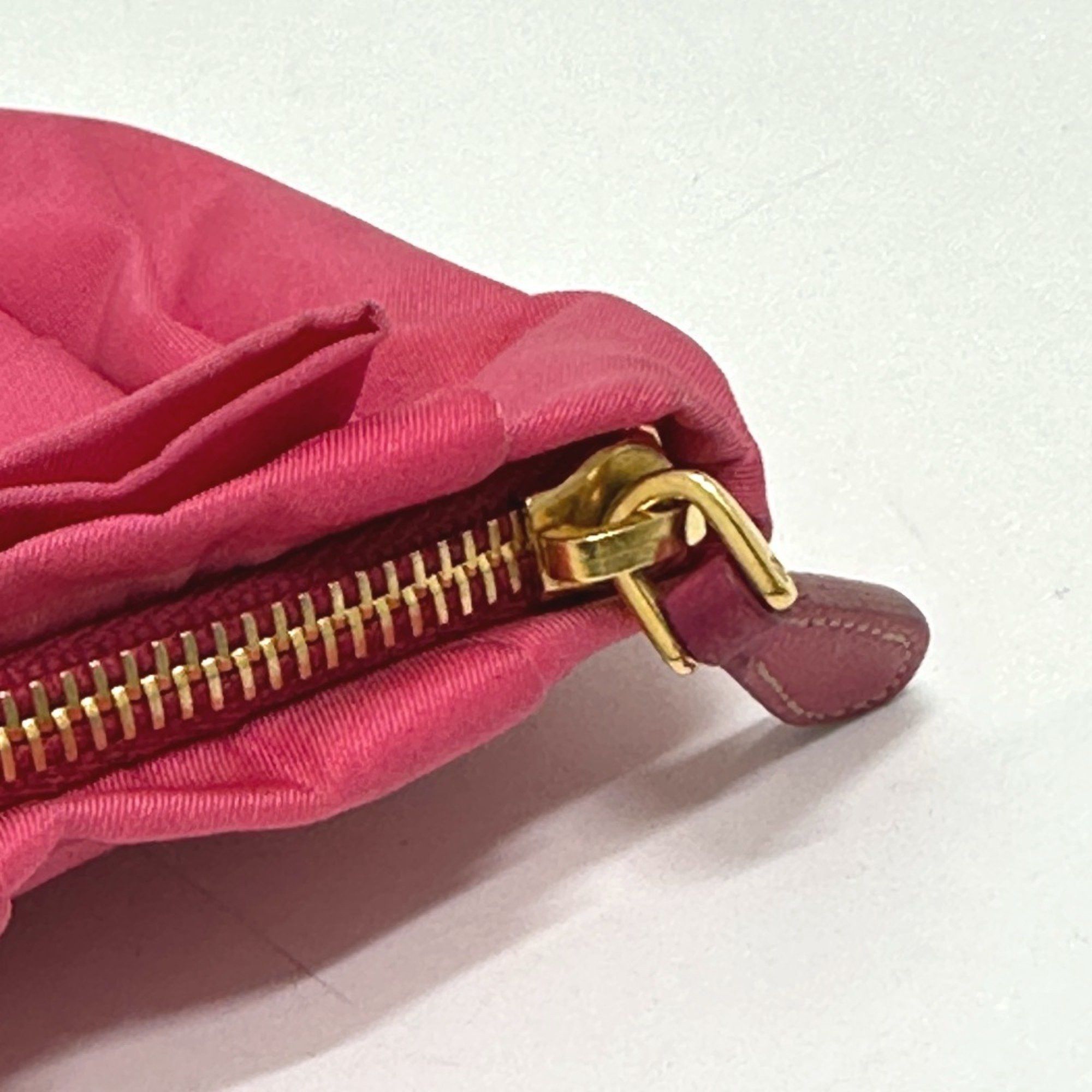 Prada Prada Ribbon clutch Size ONE SIZE - 7 Thumbnail