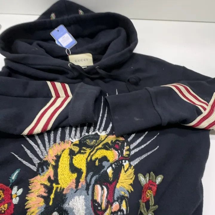 Gucci Gucci Embroidered Hooded Sweatshirt for Casual Wear Size US S / EU 44-46 / 1 - 9 Thumbnail