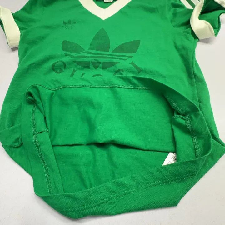 Gucci Gucci x adidas Green Logo V-Neck T-Shirt Size US S / EU 44-46 / 1 - 13 Thumbnail
