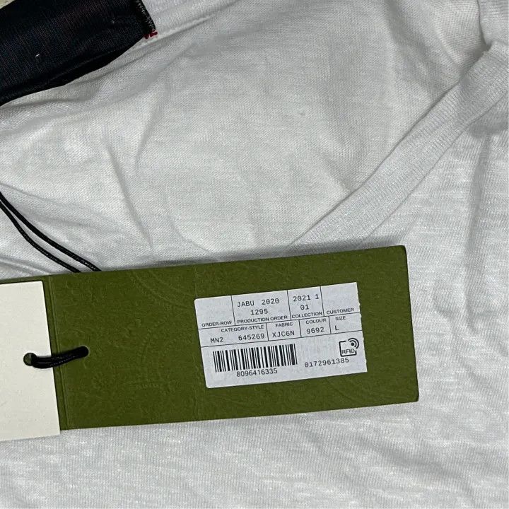 Gucci Gucci V-Neck Logo Short Sleeve T-Shirt Size US L / EU 52-54 / 3 - 3 Thumbnail