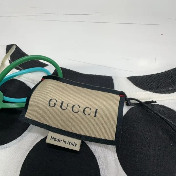 Gucci Gucci Dot Print Short Sleeve T-Shirt Size US L / EU 52-54 / 3 - 3 Thumbnail